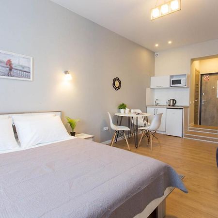 New Studio, Metro Yaroslava Mudroho And Universytet - Chernyshevska Str 95-3 Harkiv Dış mekan fotoğraf