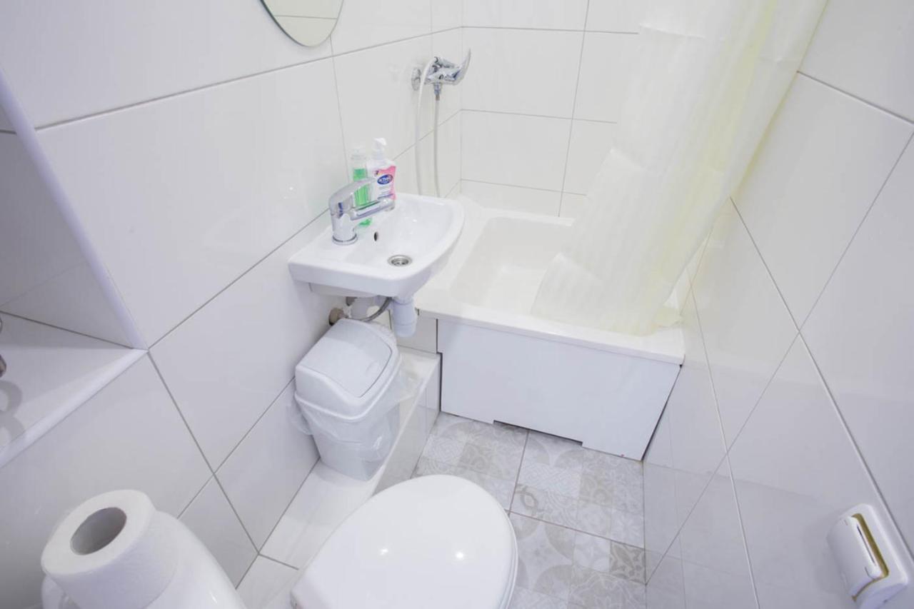 New Studio, Metro Yaroslava Mudroho And Universytet - Chernyshevska Str 95-3 Harkiv Dış mekan fotoğraf