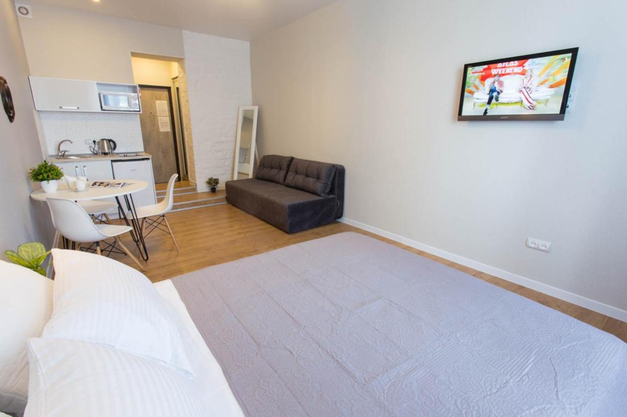 New Studio, Metro Yaroslava Mudroho And Universytet - Chernyshevska Str 95-3 Harkiv Dış mekan fotoğraf